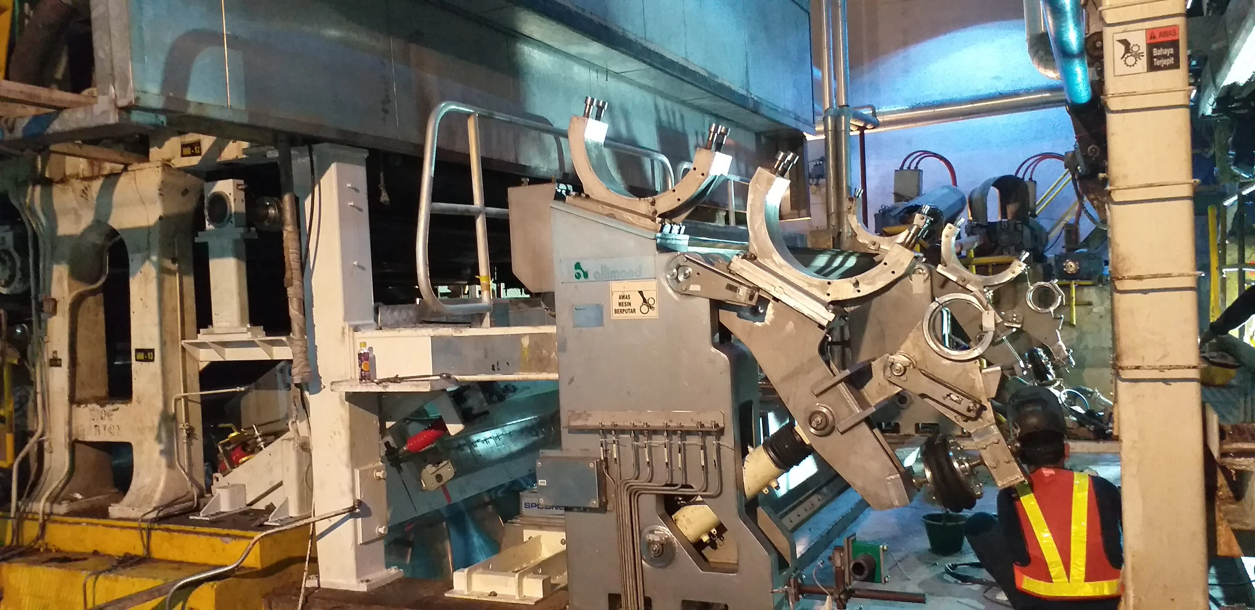Dokumentasi proyek Infrared Solaronics System, foto 3