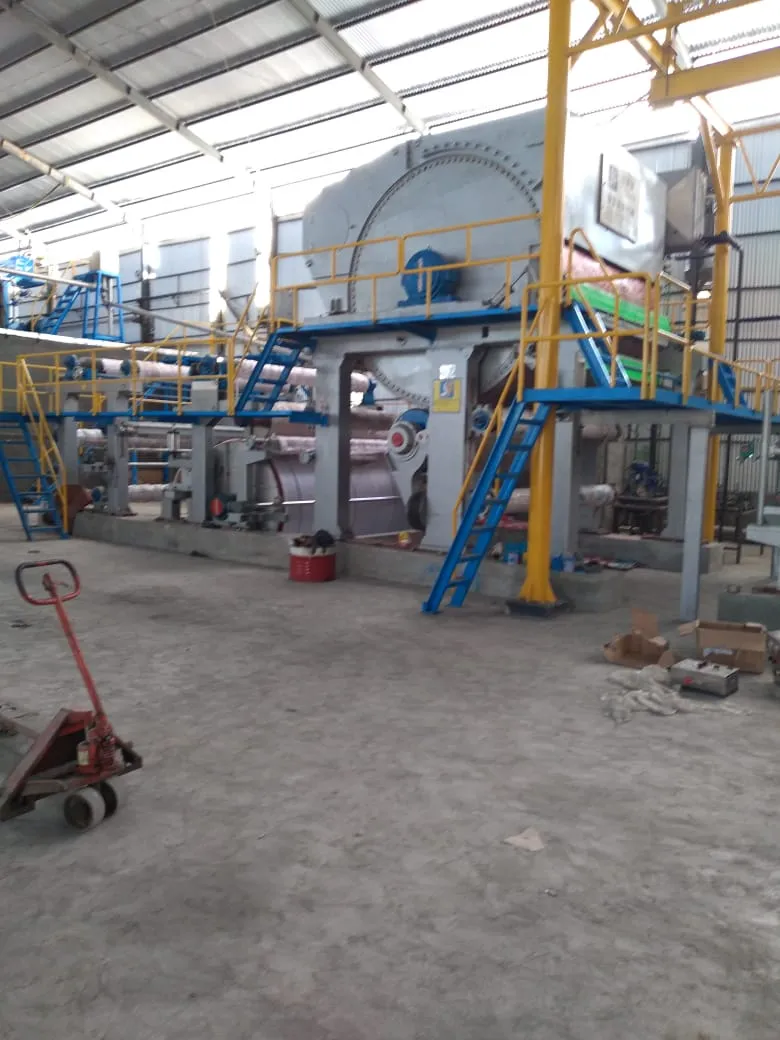 Dokumentasi proyek Pondasi dan Pemasangan Mesin Tissue, foto 7